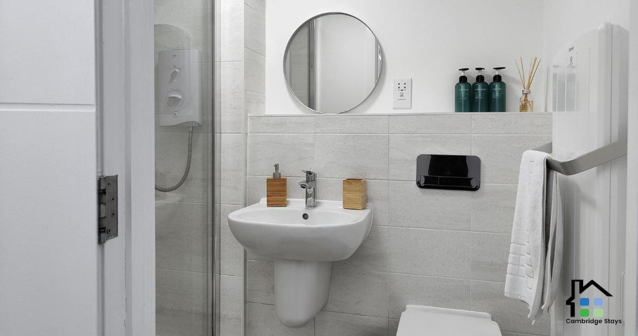 Cambridge Stays Central Apart Hotel 1Br Flats-Easy Walk To City Centre-Parking מראה חיצוני תמונה